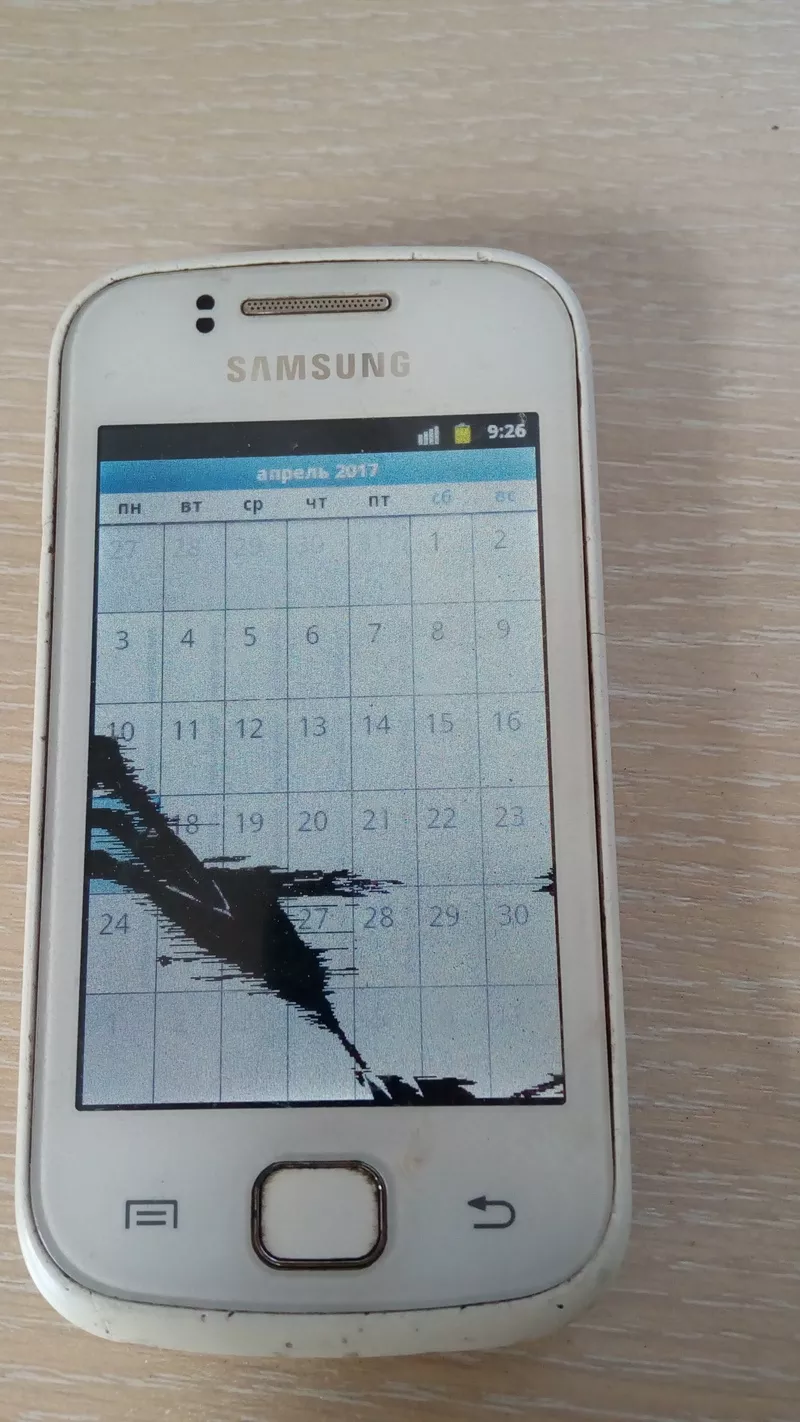Смартфон Samsung 2