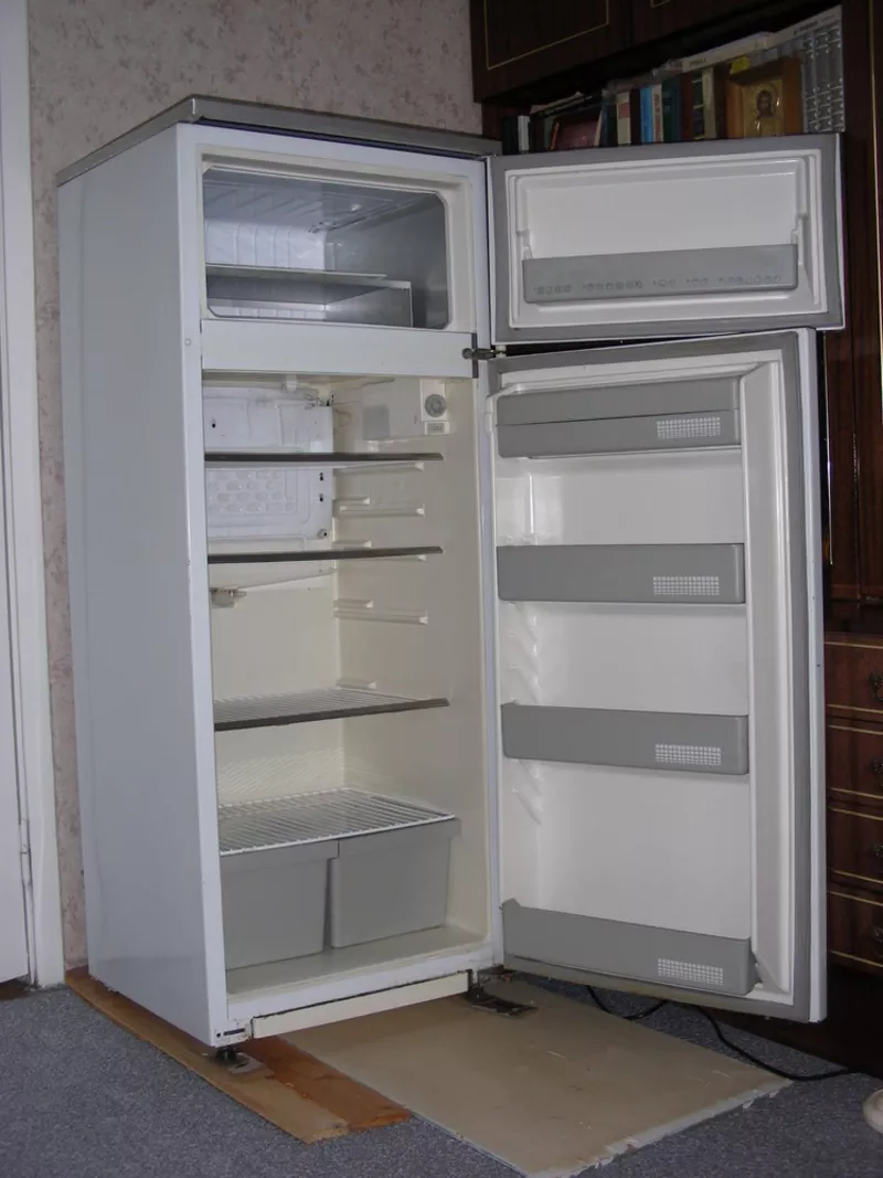 холодильник Минск 16,  б/у,  в хорошем состоянии
